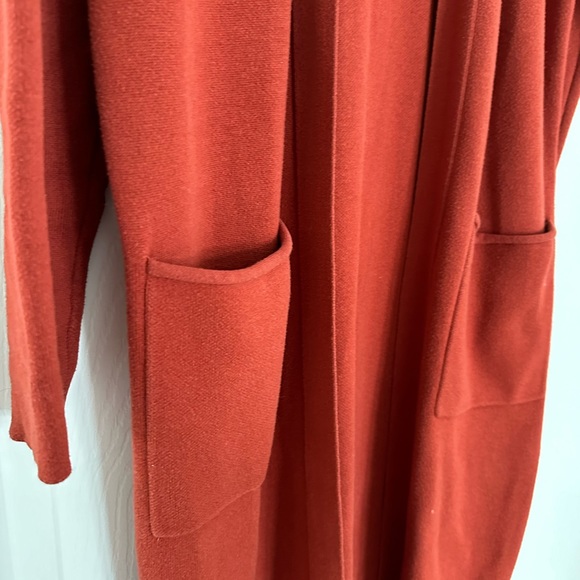 Long rust coloured sweater - Picture 3 of 3